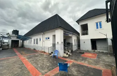 5bedroom Bungalow in Lodu Umuahia for sale