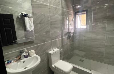 1 Bedroom Service Apartment Fully Furnished