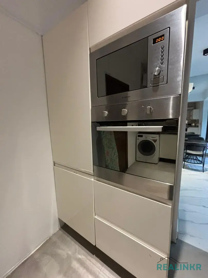 Fully furnished 1 Bedroom Serviced Apartment