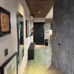 Fully Furnished Waterfront 1 bedroom Serviced Apartment