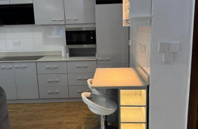 Fully Furnished 2 Bedroom Serviced Apartment