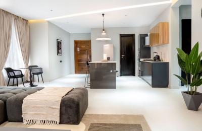 Fully Furnished 2 Bedroom Serviced Apartment