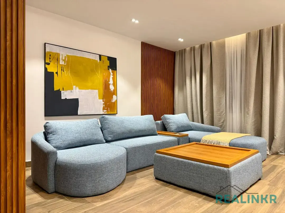 A fully furnished 2 bedroom apartment